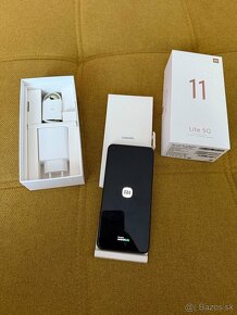 Predám Xiaomi 11lite 5G, 6/128gb - 2