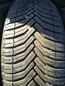 225/65 R 17 106 V celoročné pneu. - 2