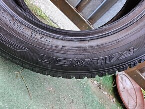 Kvalitné zimné pneu FALKEN EUROWINTER - 215/65 r17 99H - 2