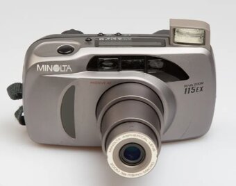 Minolta Riva Zoom 115 EX - 2