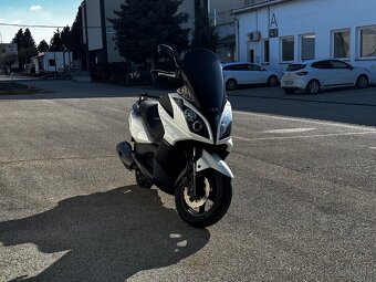 KYMCO 300 downtown - 2