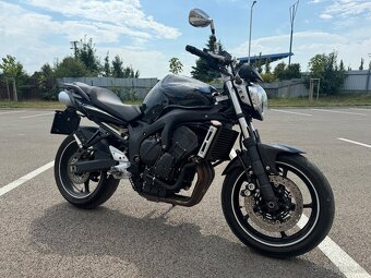 Yamaha fz6 - 2