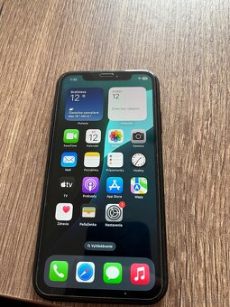 Predám iPhone xr 64gb - 2