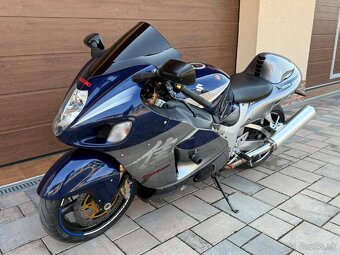 Suzuki Hayabusa GSXR-1300 - 2