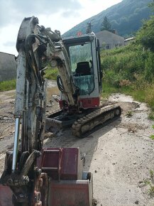 Takeuchi TB225 - 2