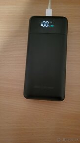 Alza Power banka 30 000 mAh (20 W) čierna - 2