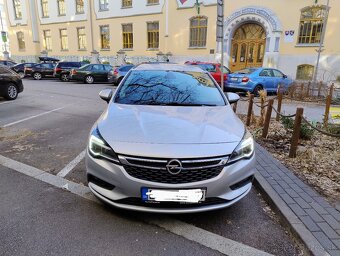 Opel Astra Sports Tourer - 2