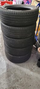 Barum 215/60 R17  96V - 2