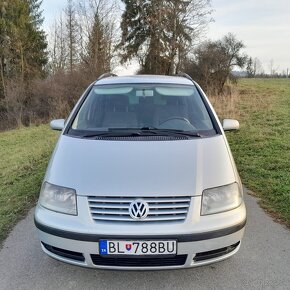 Volkswagen Sharan 1.9 TDI Comfortline - 2