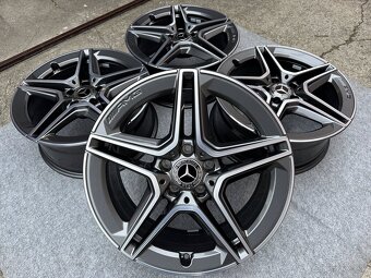 MERCEDES A35 AMG 5X112 R18 7,5J ET33,5 - 2