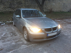 BMW E90 318d - 2