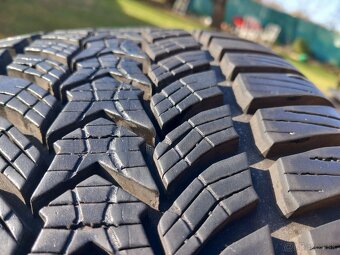 225/45 r17 zimne pneumatiky - 2