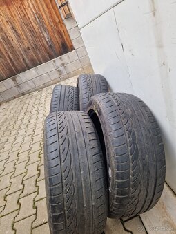 Dunlop SP Sport 225/55 r17 - 2