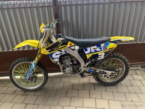 Suzuki rmz 250 - 2