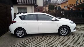 Toyota Auris 1.6 - 2