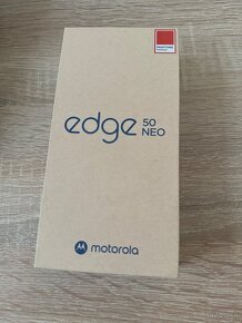 Motorola edge 50 neo 8/256Gb - Nový v záruke - Červený - 2