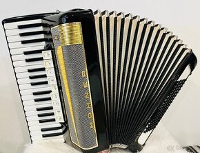 Predám Akordeón Hohner Lucia IV P- 96 basový - krasný zvuk - 2