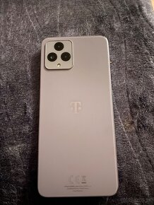 T-Mobile REVVL 6 - 2