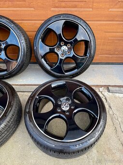 215/40 R18 XL Letné Original VW Golf GTi Detroit - 2