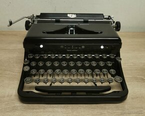 Starožitný, veľmi pekný písací stroj ROYAL O z roku 1939 - 2