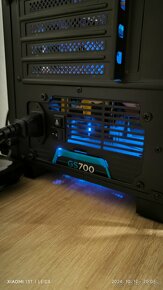 Corsair GS 700 - 2