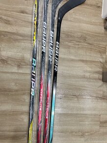 ✅ NOVÉ HOKEJKY BAUER - PRAVAĆKY - SYNC + 3 x HYP2RLITE ✅ - 2