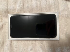 iPhone 11 64gb - 2