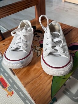 Converse biele 22 - 2