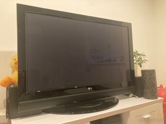 Plne funkčná plasma TV LG 126cm - 2