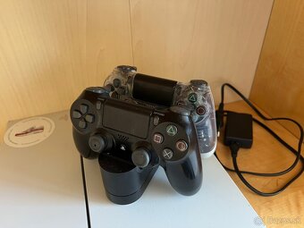 Predám PS4 500GB White + 2 x Controller + ucet so 100 hrami - 2