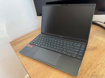 Asus zenbook - 2