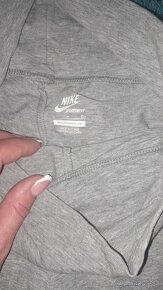 Nike leginy - 2