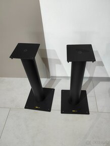 stojany STANDAUDIO vysypané pieskom - 2