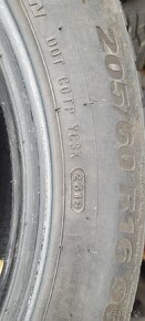 Predám zimne pneumatiky Kumho 205/60 R16 - 2