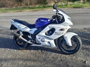 Yamaha yzf 600 thundercat - 2