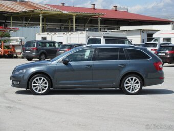 Škoda Superb Combi Elegance - 2