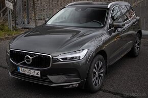 Volvo XC60 B4 Momentum Pro AWD A/T - 2