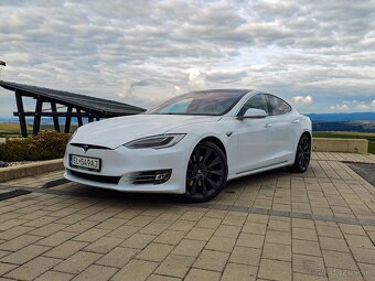 Tesla Model S 75D 4x4 386kW, Premium Konektivita, Panoráma - 2