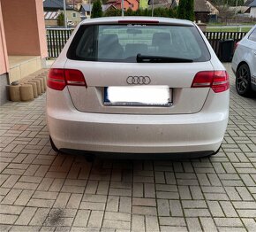 Audi A3 1.6 S-tronic - 2