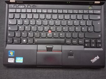 Lenovo thinkpad x230 ,Intel(R) Core™i7 , 8gb ram , ssd - 2