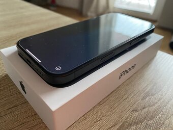 Predám iPhone 16 PRO 256gb black titanium 2 roky záruka - 2