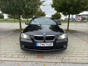 BMW E90 320D - 2