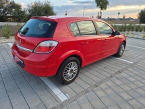 Predám Opel Astra H 1.7Cdti 59kw r.v.2005 - 2