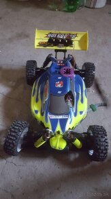 HPI RC auto - 2