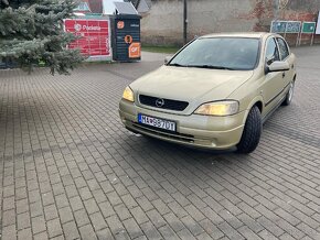 Opel Astra G - 2