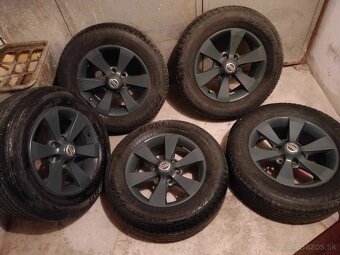 5ks alu disky orig. Nissan 6x139,7 r17 letné 6mm 235/65 r17 - 2