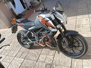 KTM 390 a 125 - 2