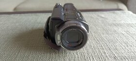 SONY HDR-SR8 - 2