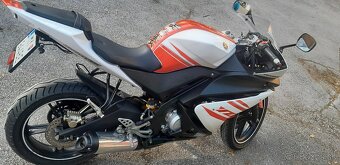 Yamaha yzf r 125 - 2