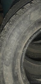 Zimné pneumatiky 225/70R16 - 2